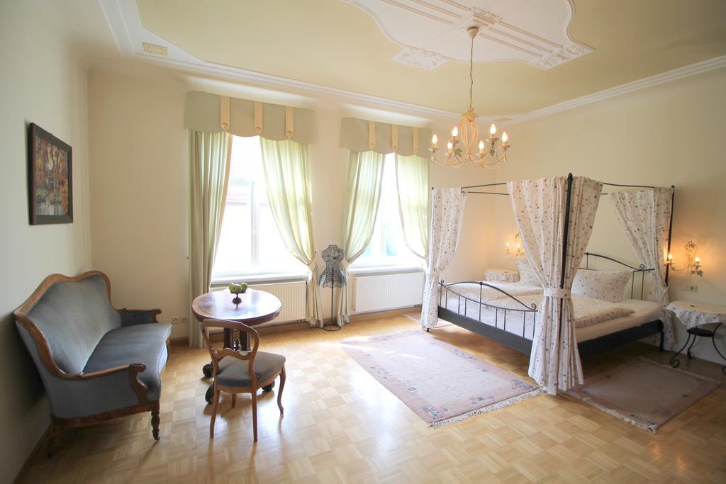Hotel-Appartement-Villa Ulenburg Dresden Exterior photo